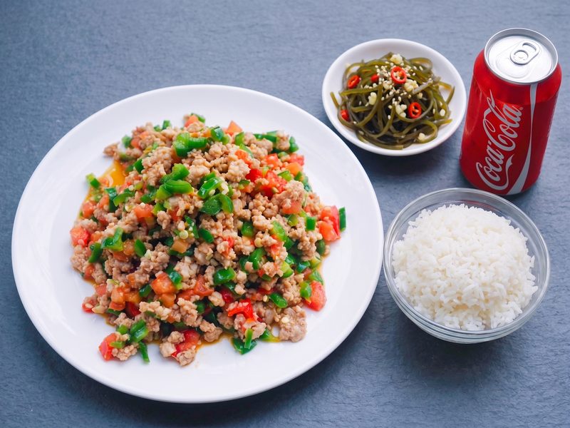 Hong San Duo (Minced Pork, Tomato & Chili) on Rice