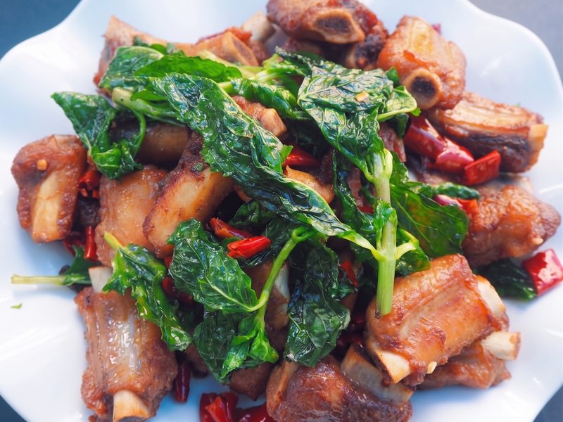 Crispy Fried Pork Ribs with Mint