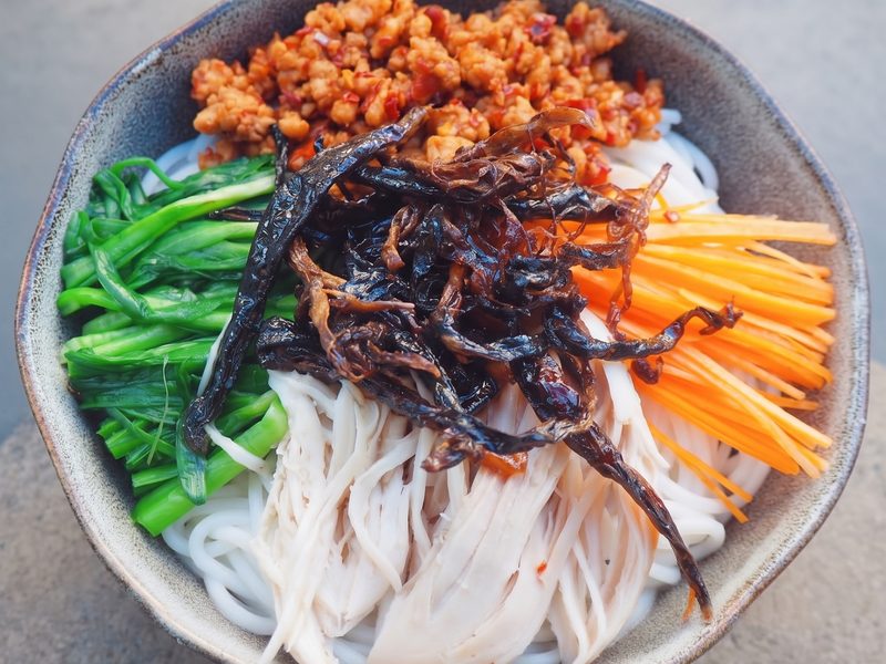 Chilled Rice Noodles with Termite Mushroom