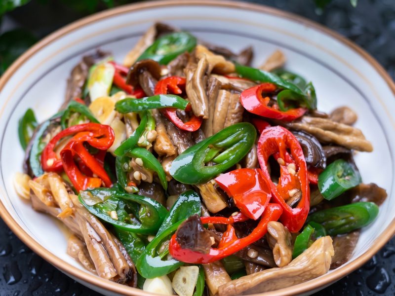 Velvet Shank Mushrooms with Green Chili